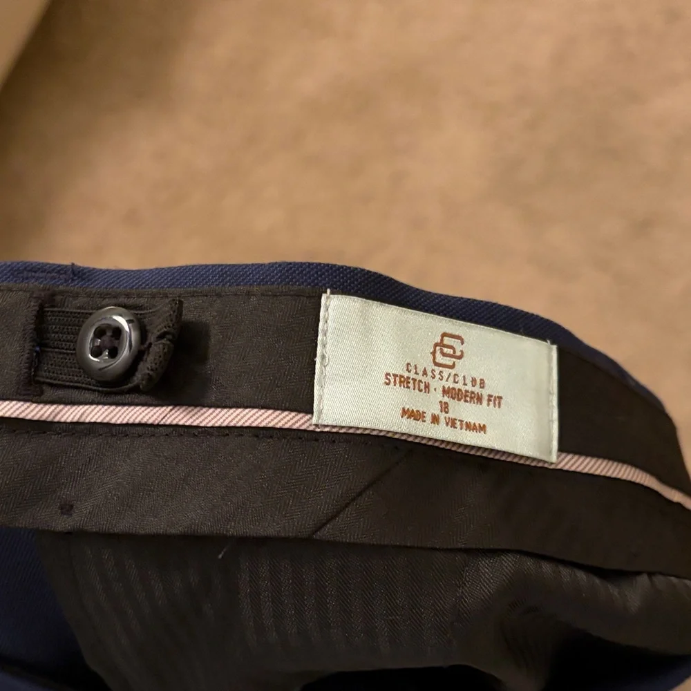 Class Club Boys navy blue suit - Picture 13 of 15